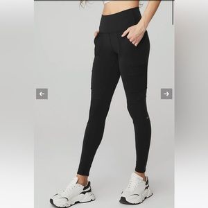 Alo Yoga Cargo Leggings Black Size Small